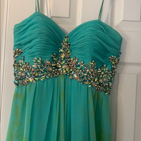 Women Partty dress - Picture 5 of 13